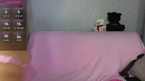 Emily Robbie online show from February 2025 08:48:02 PM