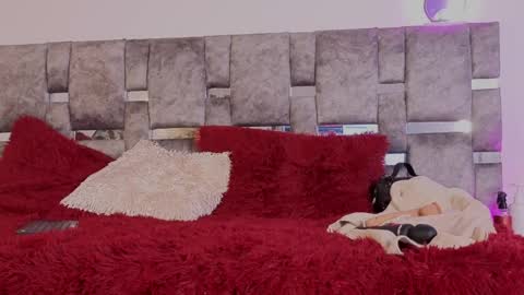 emilyrousex online show from May 2026 04:35:01 PM