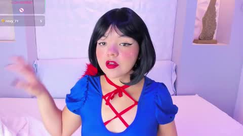 EMILY online show from October 2025 07:47:02 PM