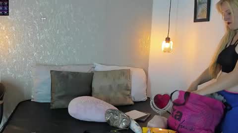 Summer 3 online show from January 2026 02:46:02 AM