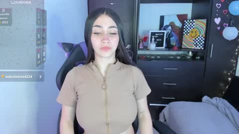 Emy online show from January 2025 06:38:01 PM