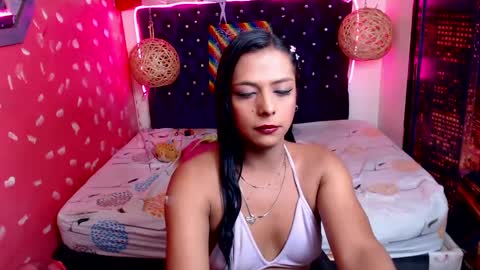 Emily online show from January 2025 09:07:01 PM