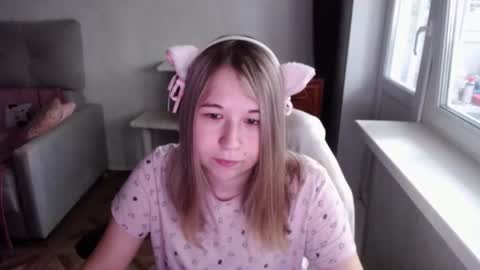 emilyway online show from June 2026 10:29:01 AM