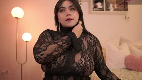 IG thickemmsss online show from January 2025 07:45:01 PM