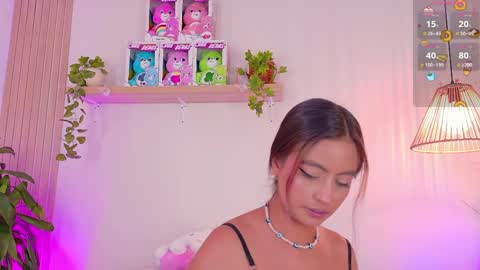 Emily Bank online show from April 2026 08:15:01 PM