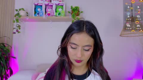 Emily Bank online show from May 2026 08:39:01 PM