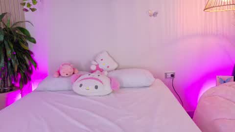 Emily Bank online show from June 2026 04:38:01 PM