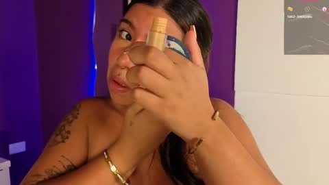 emilyy_cooperr online show from May 2026 12:14:02 PM