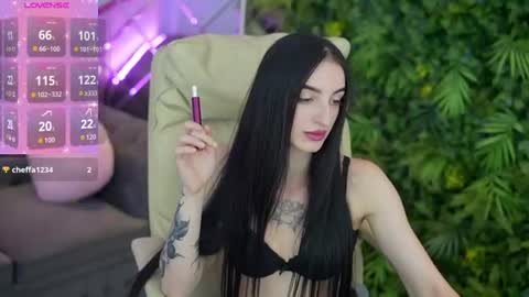 emilyymoon online show from June 2026 08:28:01 PM