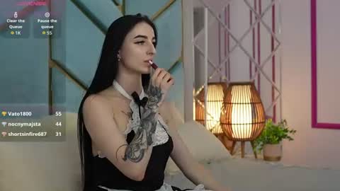emilyymoon online show from July 2026 06:27:01 AM