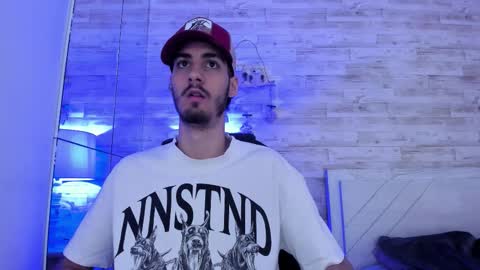 Snapshot of emir_ozan chatting on January 2026 11:34:02 AM emir_ozan online show from January 2026 11:34:02 AM