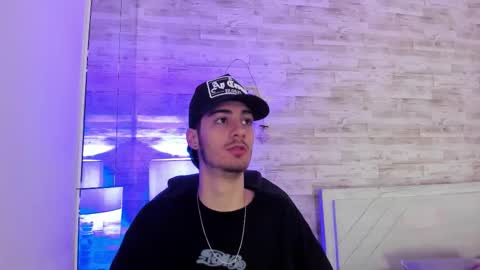 Snapshot of emir_ozan chatting on January 2026 11:25:01 AM emir_ozan online show from January 2026 11:25:01 AM