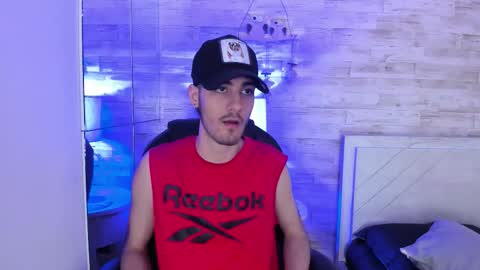 Snapshot of emir_ozan chatting on February 2026 07:51:02 PM emir_ozan online show from February 2026 07:51:02 PM