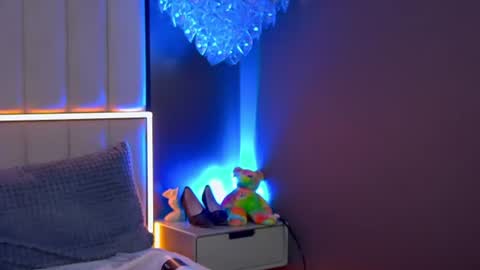 emisterling online show from July 2026 10:21:02 AM