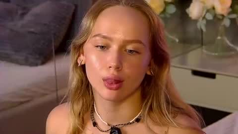 emisterling online show from July 2026 09:15:02 AM