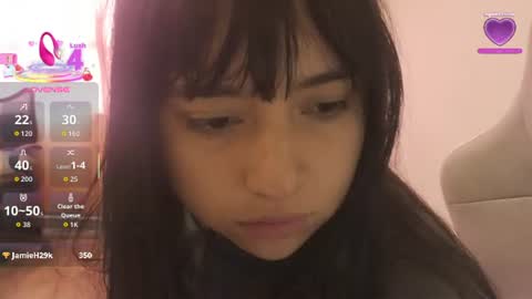 emma online show from June 2026 07:07:01 PM