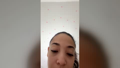 emma341133 online show from April 2026 07:04:01 AM