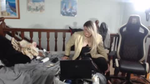 emma online show from March 2025 06:21:01 AM