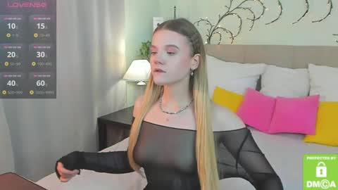 emma__peach online show from June 2026 07:42:02 AM
