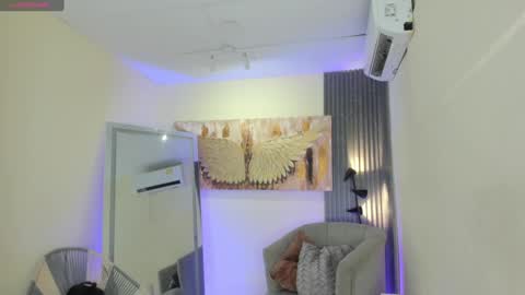 Alice online show from January 2025 12:09:01 PM