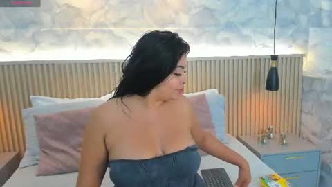 Emma  online show from July 2026 06:09:02 AM