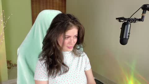 Snapshot of emma_blanco chatting on January 2025 02:57:01 PM Emma online show from January 2025 02:57:01 PM