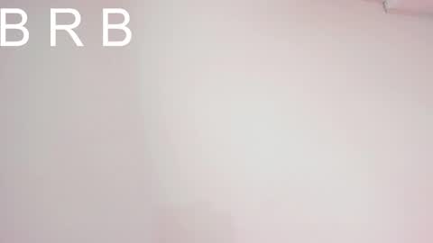 Snapshot of emma_bloom__ chatting on January 2025 04:17:02 PM Emma Bloom online show from January 2025 04:17:02 PM