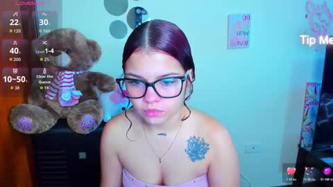 emma_boo_ online show from March 2026 03:37:01 PM