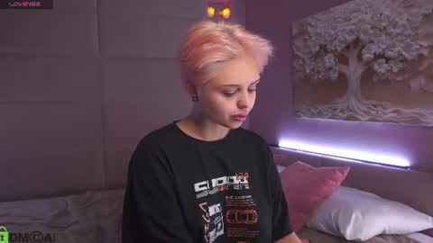 Emma online show from July 2026 03:09:01 AM