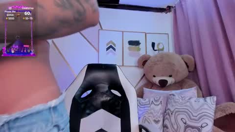 pau online show from February 2025 10:20:02 PM