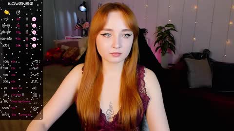 Snapshot of emma_chery chatting on December 2024 01:55:02 PM Emma online show from December 2024 01:55:02 PM