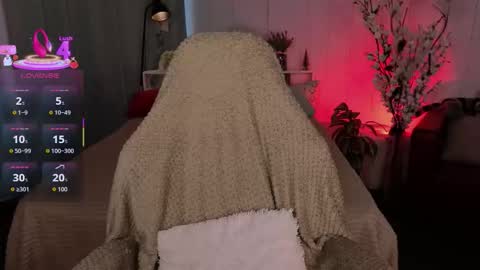 Snapshot of emma_chery chatting on October 2025 05:54:02 AM Emma online show from October 2025 05:54:02 AM