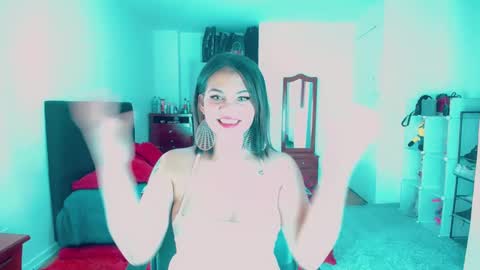 Snapshot of emma_diva chatting on December 2024 11:33:02 PM emma online show from December 2024 11:33:02 PM