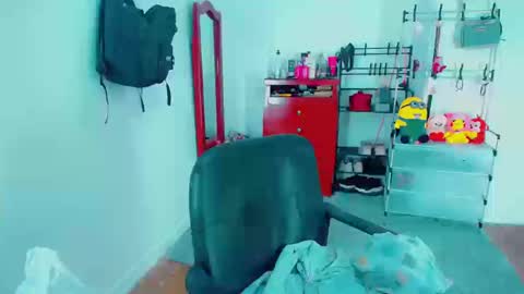 Snapshot of emma_diva chatting on September 2025 10:13:01 PM emma online show from September 2025 10:13:01 PM