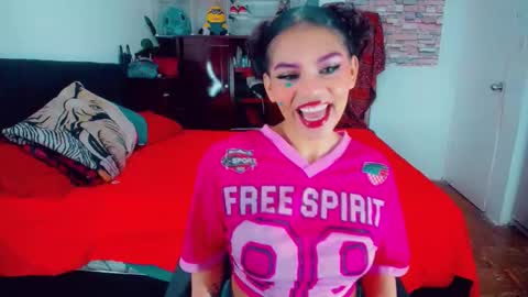 Snapshot of emma_diva chatting on February 2026 01:42:01 AM emma online show from February 2026 01:42:01 AM