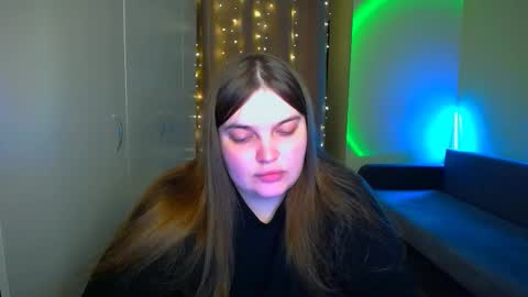 Eva online show from November 2025 06:39:01 PM