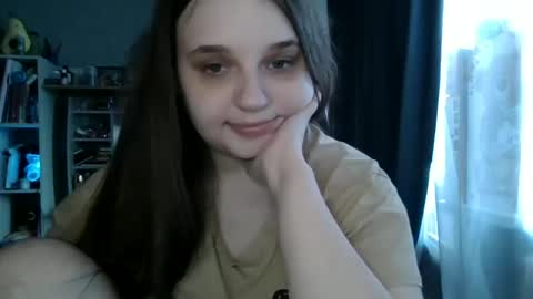 Snapshot of emma_emmochka chatting on March 2026 07:16:02 AM emma_emmochka online show from March 2026 07:16:02 AM