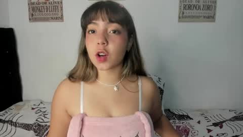 emma_grayys online show from May 2026 07:48:01 AM