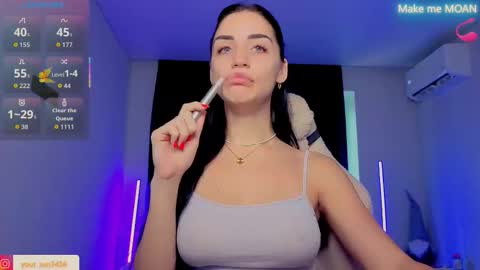 Emma online show from October 2025 07:28:01 AM