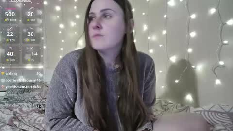 emma_just online show from December 2025 08:14:01 PM