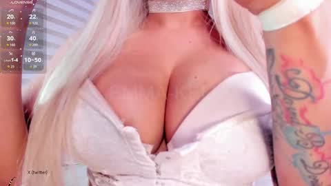 Emma online show from October 2025 02:23:02 AM