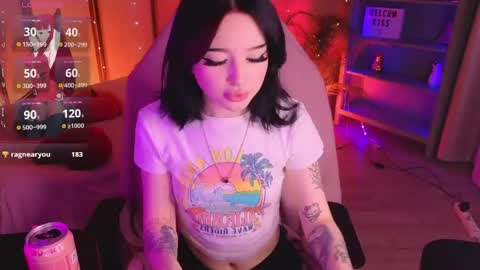 emma_kirks online show from May 2026 12:43:02 PM
