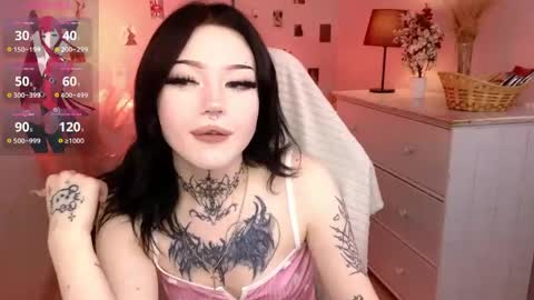 emma_kirks online show from May 2026 12:35:01 PM