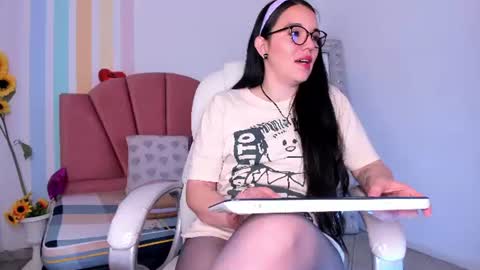 Emma  online show from June 2026 02:44:02 PM