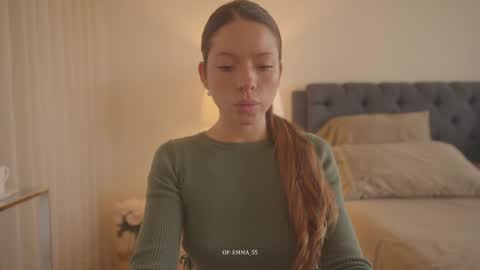 Snapshot of emma_lu1 chatting on March 2026 03:17:02 PM emma_lu1 online show from March 2026 03:17:02 PM