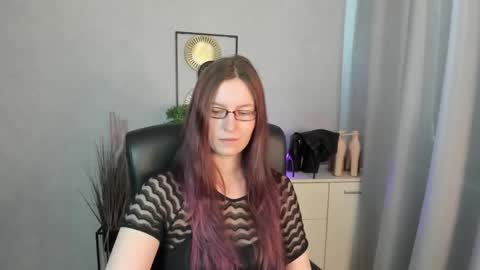 emma online show from April 2026 07:04:01 AM