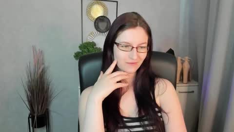 emma online show from May 2026 05:36:01 AM