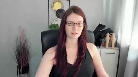 emma online show from June 2026 12:22:02 PM