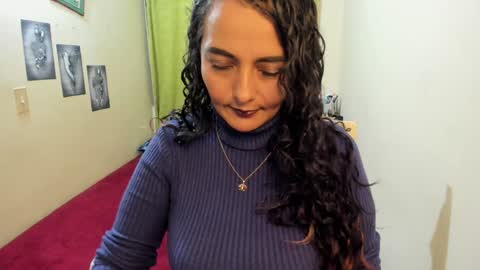  emma luxy online show from December 2024 05:53:01 AM