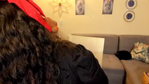  emma luxy online show from February 2025 10:42:02 PM